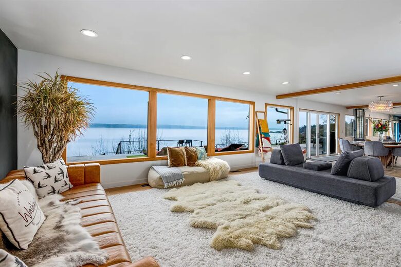 SaltWood | Zenith Waterfront Retreat - Kingston, Washington