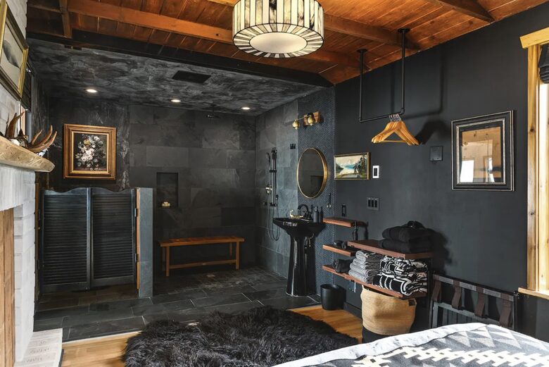 SaltWood | Zenith Waterfront Retreat - Kingston, Washington