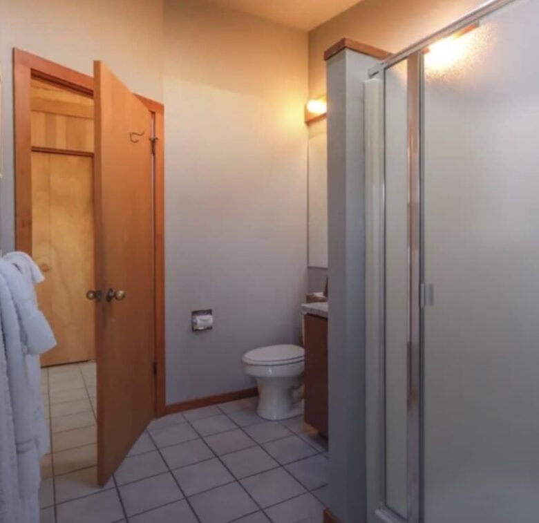 Oceanfront w/ sweeping views, decks, hot tub and dog friendly! Gualala/ Sea Ranch - Gualala, California