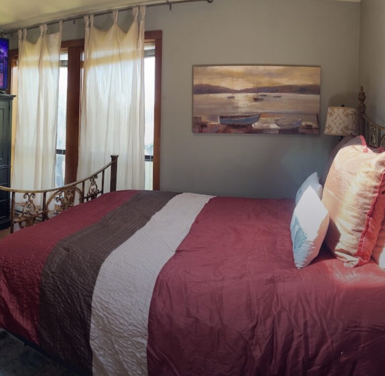 Oceanfront w/ sweeping views, decks, hot tub and dog friendly! Gualala/ Sea Ranch - Gualala, California