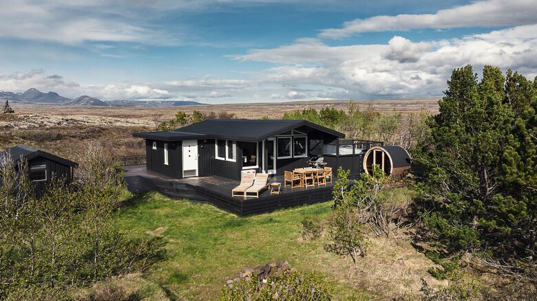 Iceland Golden Circle Lake View Cabin - Selfoss, Iceland