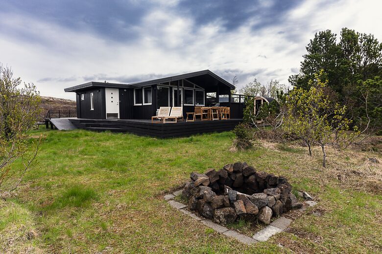 Iceland Golden Circle Lake View Cabin - Selfoss, Iceland