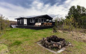Iceland Golden Circle Lake View Cabin - Selfoss, Iceland