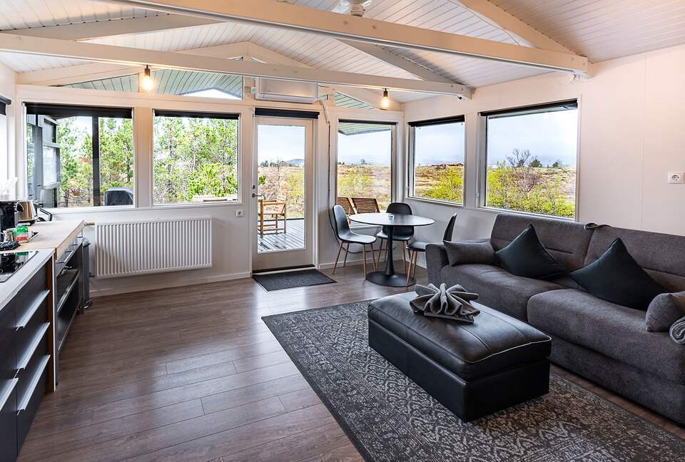 Iceland Golden Circle Lake View Cabin - Selfoss, Iceland