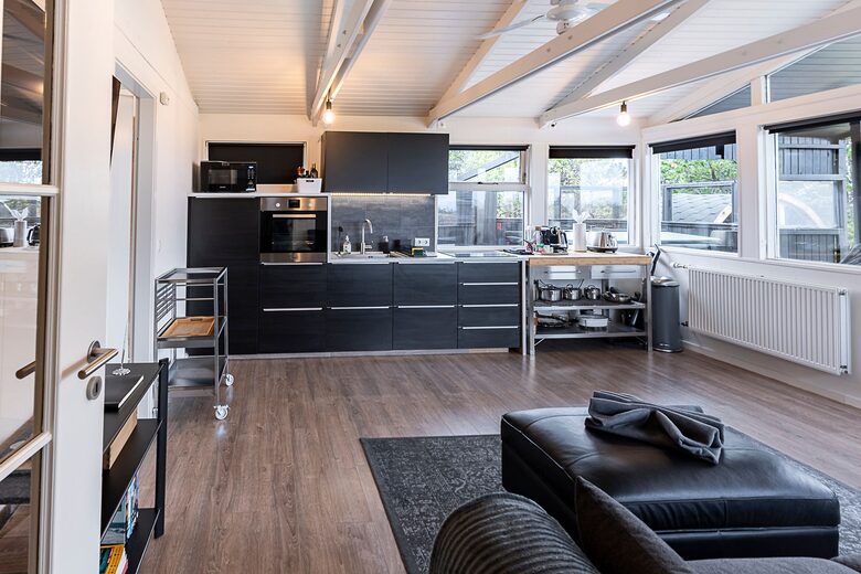 Iceland Golden Circle Lake View Cabin - Selfoss, Iceland