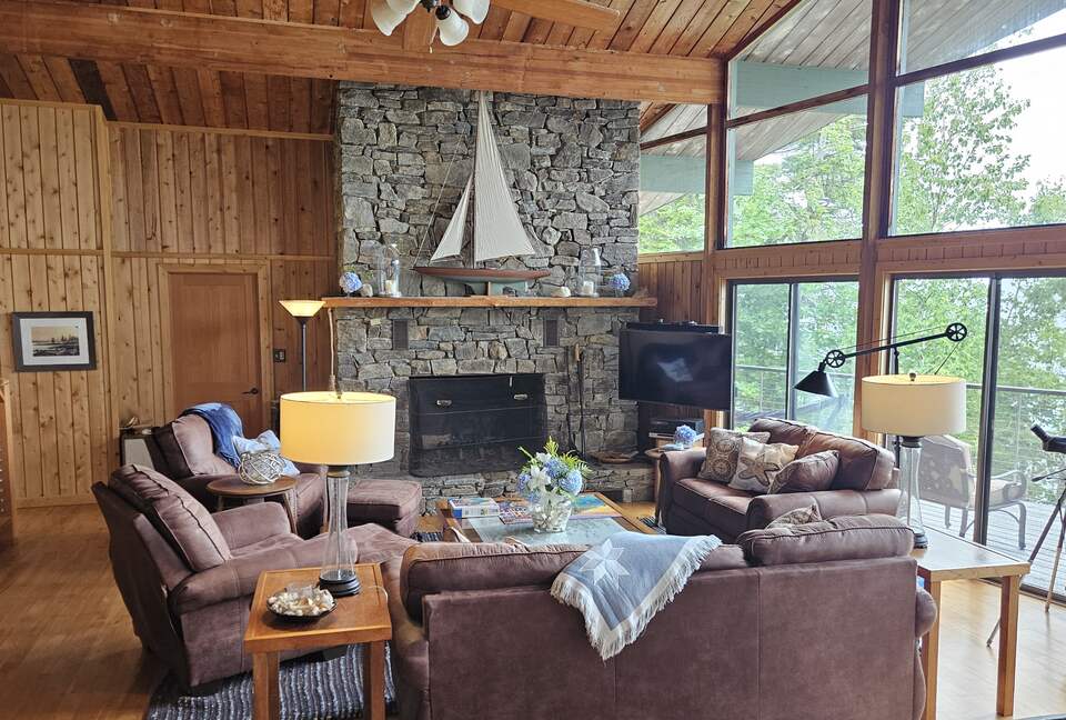 Fireplace and Main Sitting Area