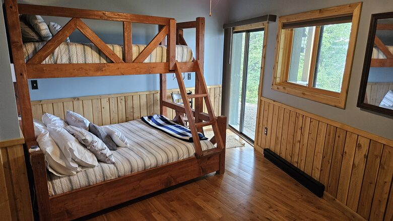 Downstair Bunkroom Beds