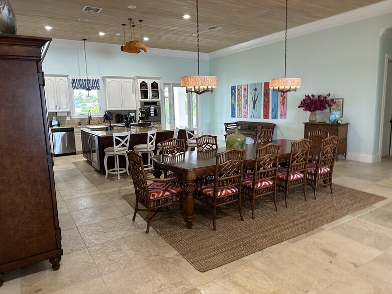 Spacious Waterfront Haven in Bahamas, Treasure Cay - Treasure cay, Bahamas