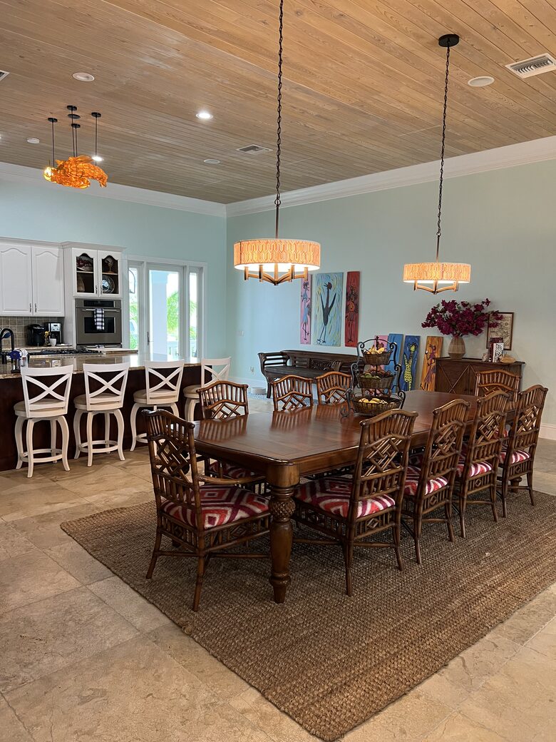 Spacious Waterfront Haven in Bahamas, Treasure Cay - Treasure cay, Bahamas
