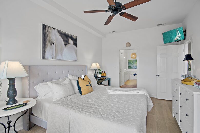 Stylish Beach Condo on 30A - Inlet Beach, Florida