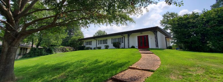 Casa de la Colina | Close to The University of Alabama - Tuscaloosa, Alabama