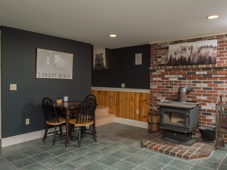 Sunday River Getaway | Minutes from the Mountain! - Newry, Maine