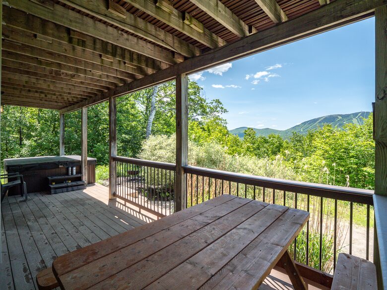 Sunday River Getaway | Minutes from the Mountain! - Newry, Maine