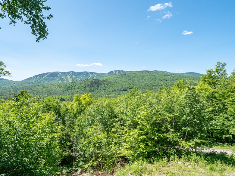 Sunday River Getaway | Minutes from the Mountain! - Newry, Maine