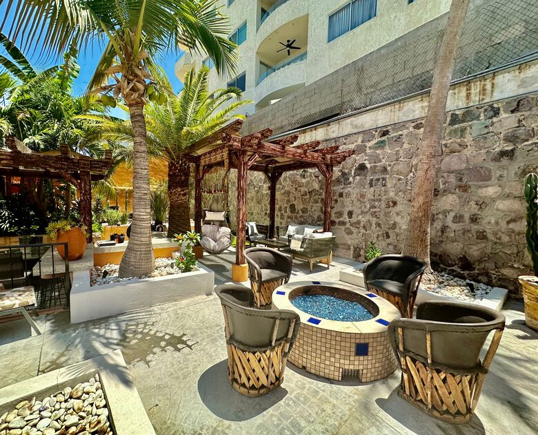Elegant Baja Home with Rooftop and Stunning Ocean Views - La Paz, Mexico