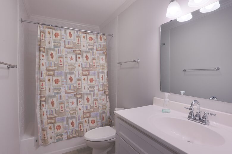 Charming Top-Floor Condo with Beach Views - North Topsail Beach, North Carolina