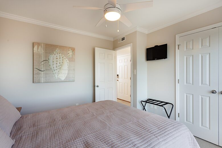 Charming Top-Floor Condo with Beach Views - North Topsail Beach, North Carolina