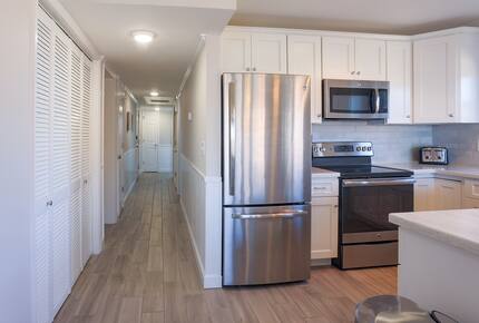 Charming Top-Floor Condo with Beach Views - North Topsail Beach, North Carolina