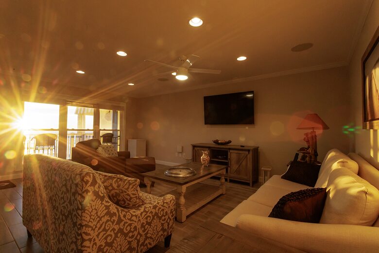 Charming Top-Floor Condo with Beach Views - North Topsail Beach, North Carolina