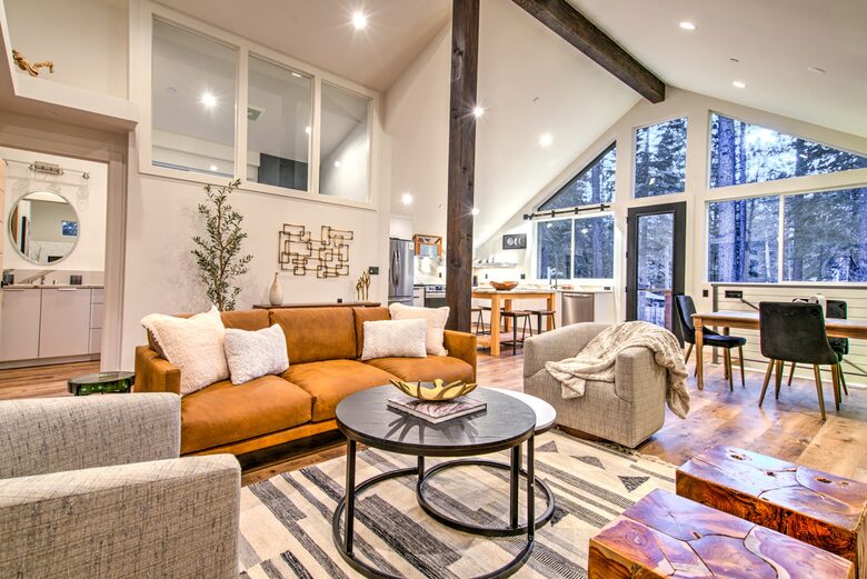 Bright and Open South Lake Tahoe Home - South Lake Tahoe, California