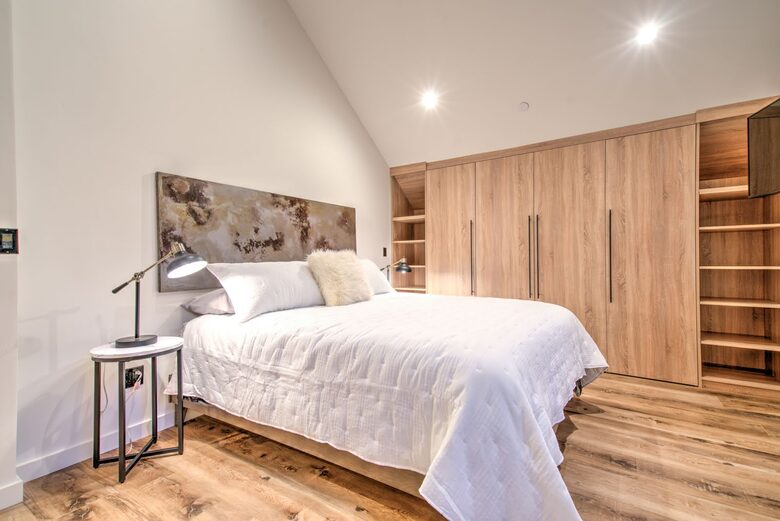 Bright and Open South Lake Tahoe Home - South Lake Tahoe, California
