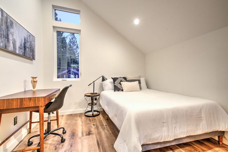 Bright and Open South Lake Tahoe Home - South Lake Tahoe, California