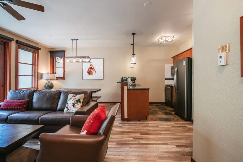 Luxury Alpine Retreat w Stunning Views & Summer/Fall Adventures at Palisades Tahoe - Olympic Valley, California