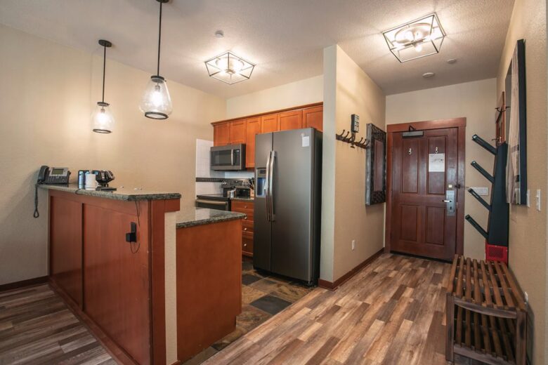 Luxury Alpine Retreat w Stunning Views & Summer/Fall Adventures at Palisades Tahoe - Olympic Valley, California