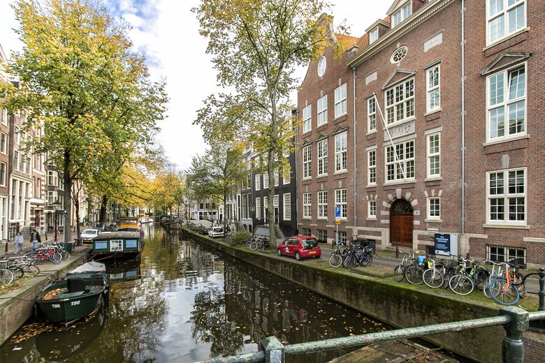 Stunning Canal House on a Quiet Canal in the Center of Town - Amsterdam, Netherlands