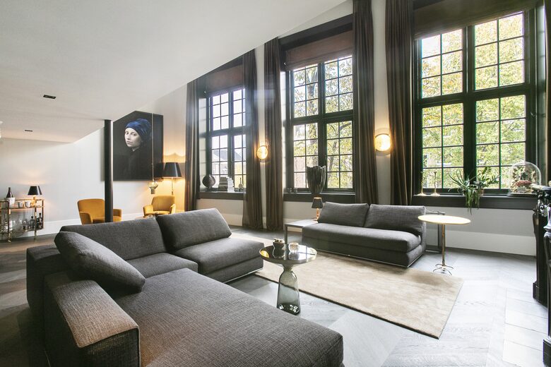 Stunning Canal House on a Quiet Canal in the Center of Town - Amsterdam, Netherlands