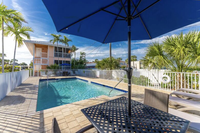 Turtle Bay 1A Island Condo on Manasota Key (Lower Unit) - Englewood, Florida