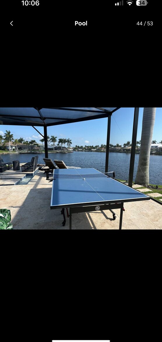 Stunning Waterfront Cape Coral House - Cape Coral, Florida