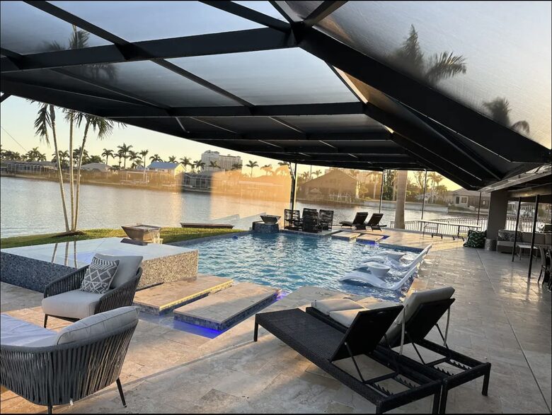 Stunning Waterfront Cape Coral House - Cape Coral, Florida