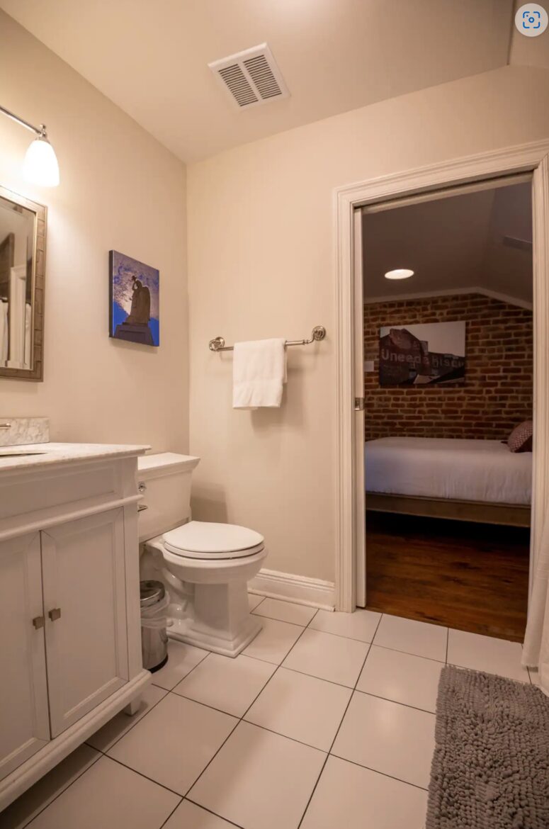 Luxury 2-Level Apartment near Prime Attractions - New Orleans, Louisiana