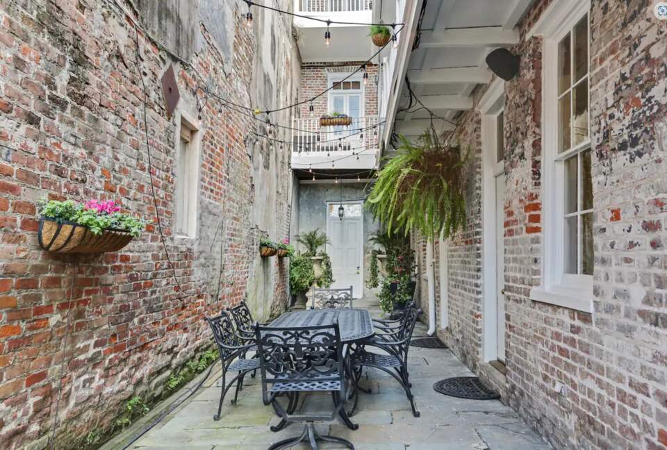Luxury 2-Level Apartment near Prime Attractions - New Orleans, Louisiana