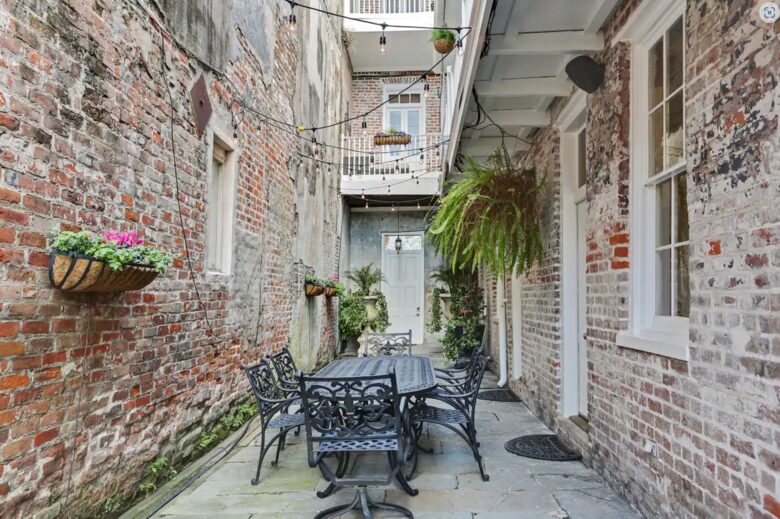 Luxury 2-Level Apartment near Prime Attractions - New Orleans, Louisiana