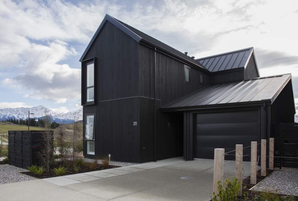 Golfers and Skiers retreat - Queenstown, New Zealand