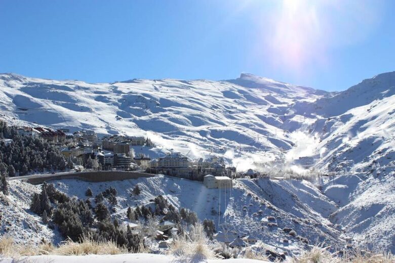 Rocha Apartment - Sierra Nevada, Spain