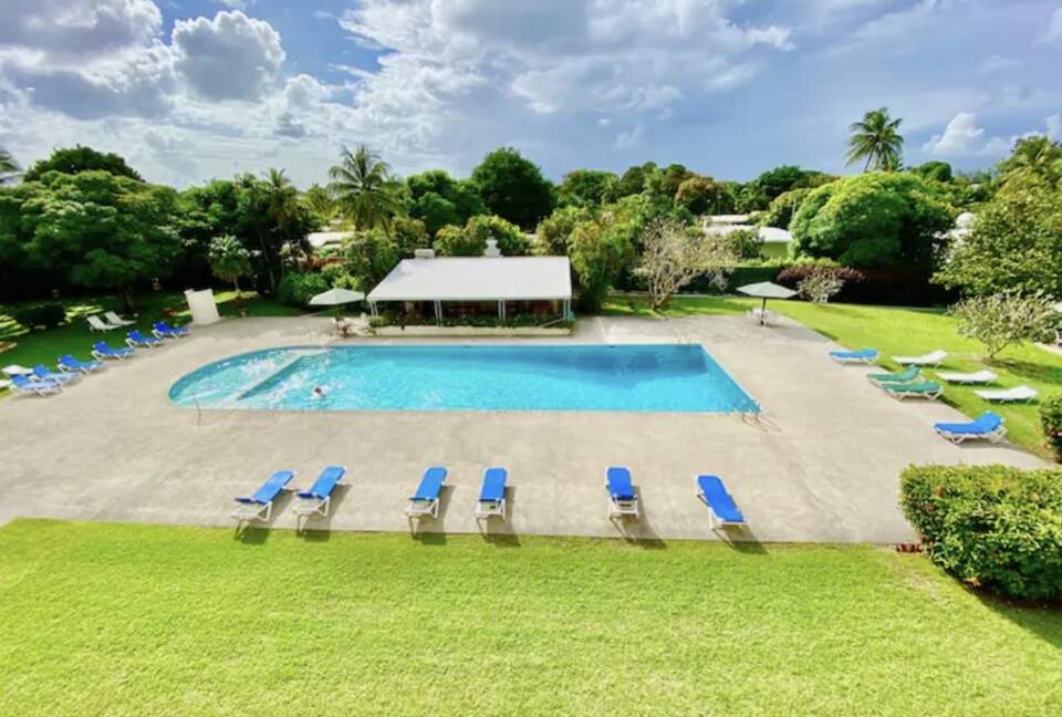 Golden View | Tropical Garden Condo With Pool In Saint James - Sunset Crest, Holetown, Barbados
