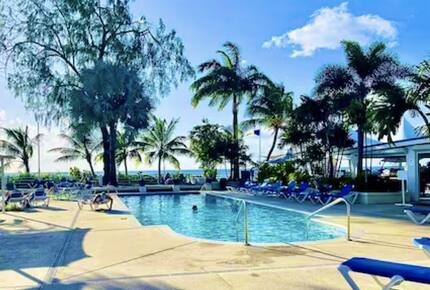 Golden View | Tropical Garden Condo With Pool In Saint James - Sunset Crest, Holetown, Barbados