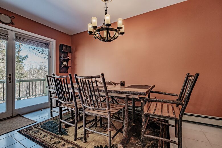 Kitchen table