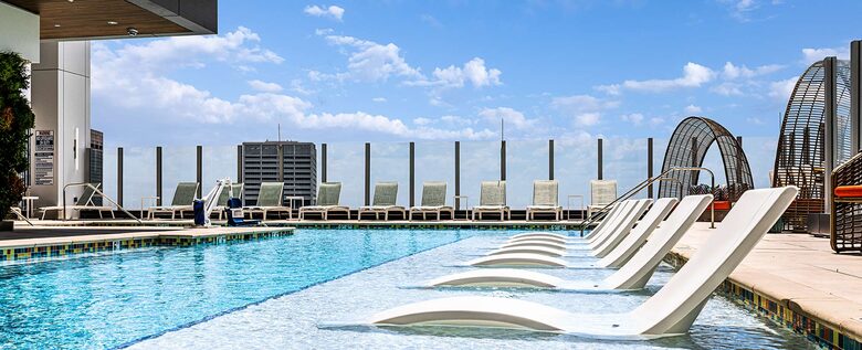 College Football Playoff National Championship Weekend | 3 nights at Club Wyndham Atlanta - Atlanta, Georgia