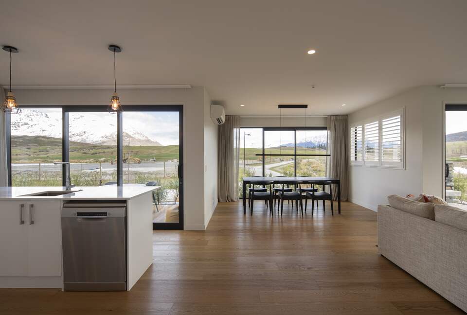 Golfers and Skiers retreat - Queenstown, New Zealand