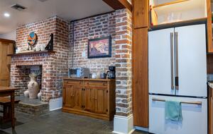 Modern Comfort in Historic Warehouse District - New Orleans, Louisiana