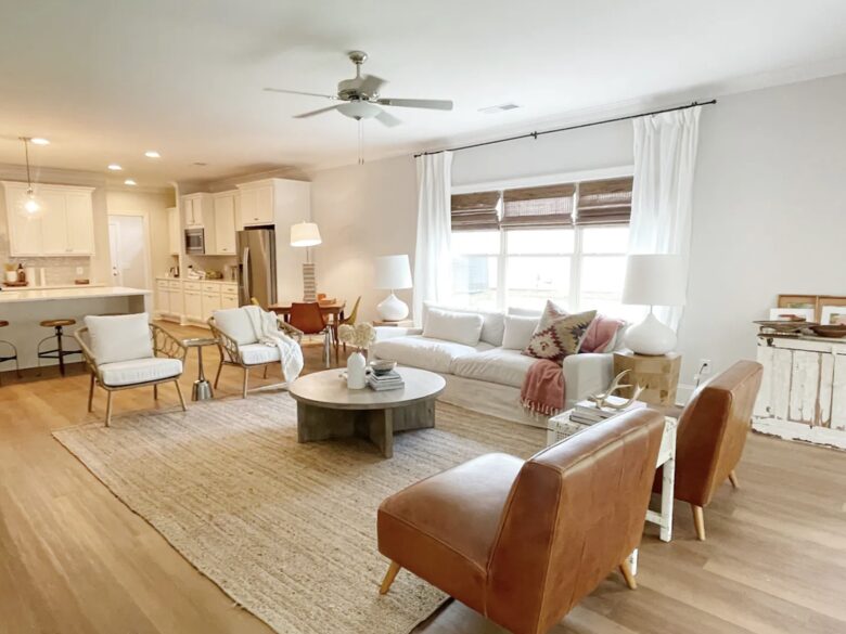 Luxury Auburn 4 Bedroom Gameday House - Auburn, Alabama