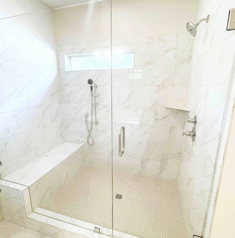 Luxury Auburn 4 Bedroom Gameday House - Auburn, Alabama