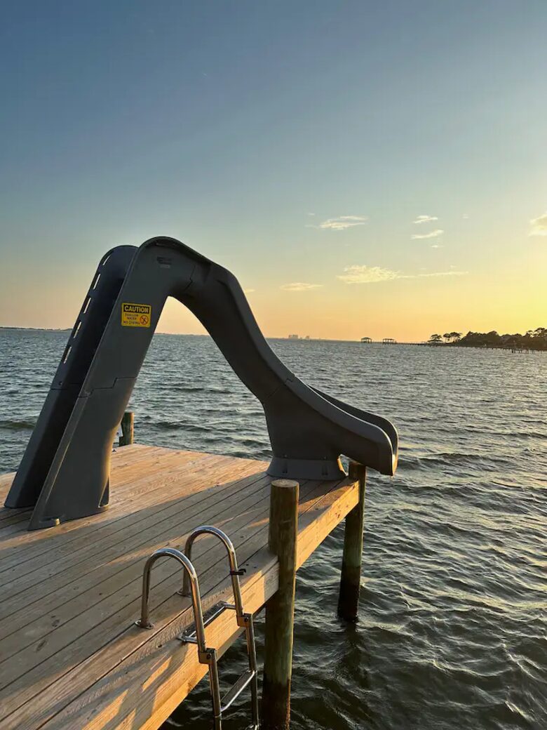 Waterfront Gulf Coast Haven with Private Dock - Mary Esther, Florida