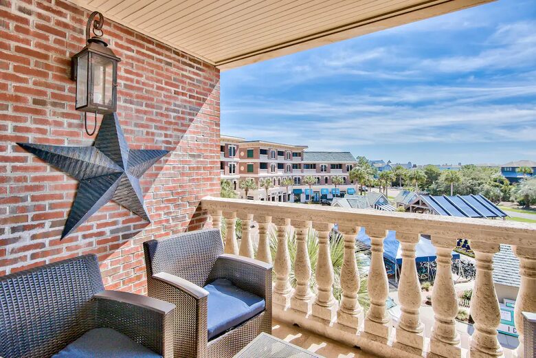 Stylish Beach Condo on 30A - Inlet Beach, Florida