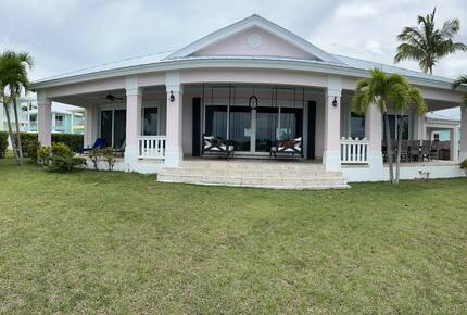 Spacious Waterfront Haven in Bahamas, Treasure Cay - Treasure cay, Bahamas