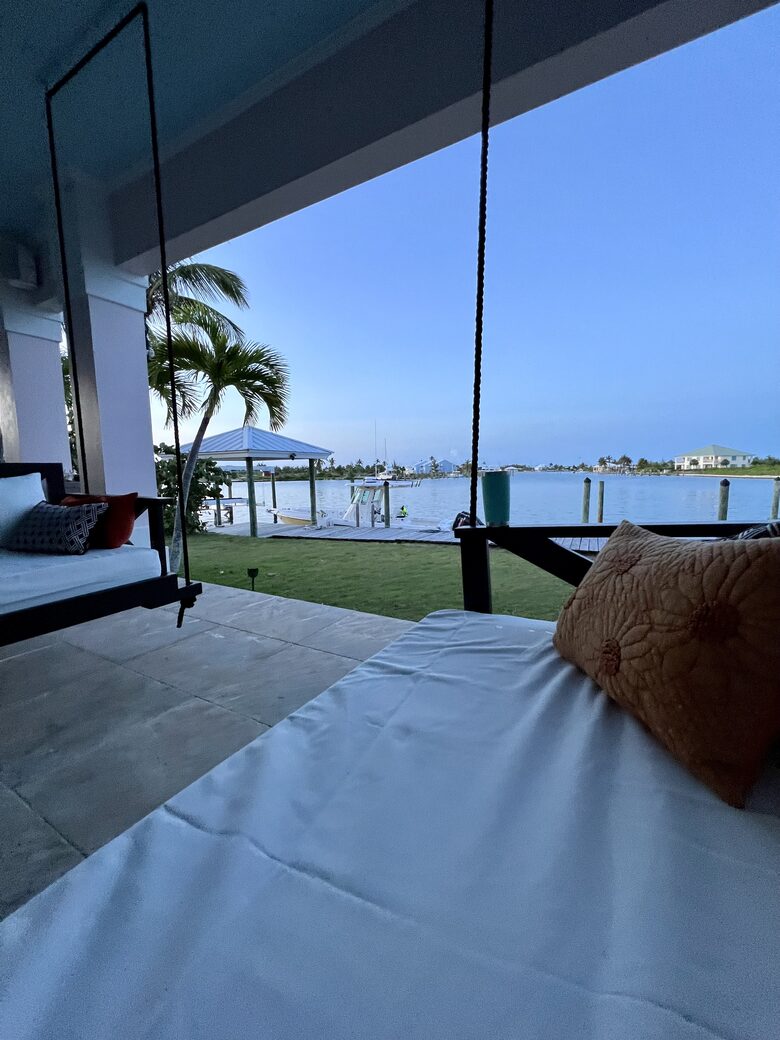 Spacious Waterfront Haven in Bahamas, Treasure Cay - Treasure cay, Bahamas